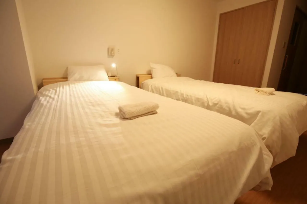 Connect Inn Osaka 0*,